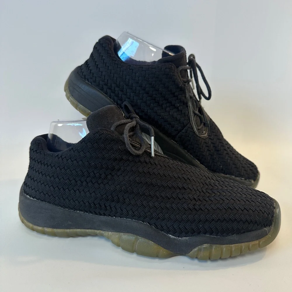 Nike Air Jordan Future‎ Low Top 724813-005 Black Basketball Shoes Youth 7Y